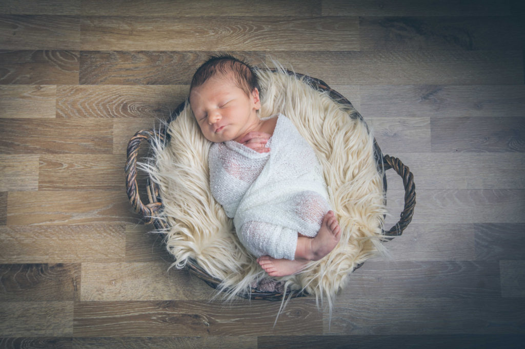 les achats indispensables avant la naissance de bébé à prévoir durant la grossesse