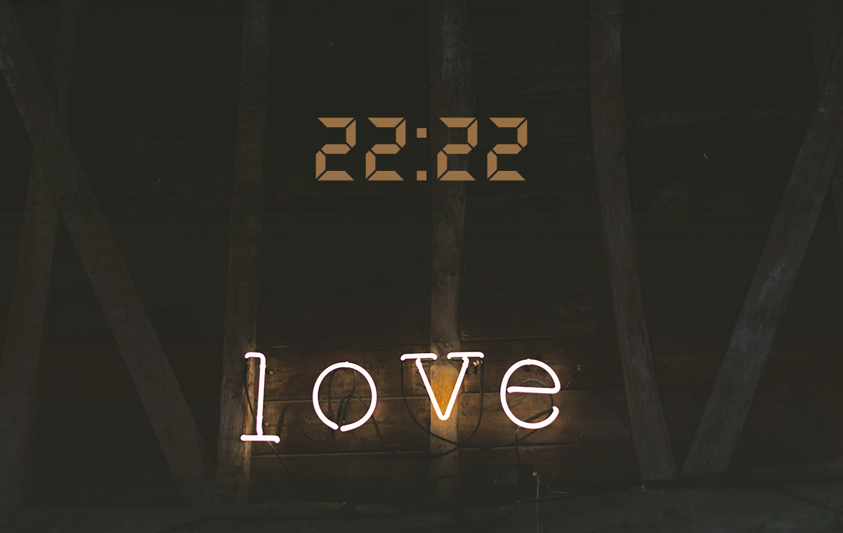 22h22 : quelle signification en amour