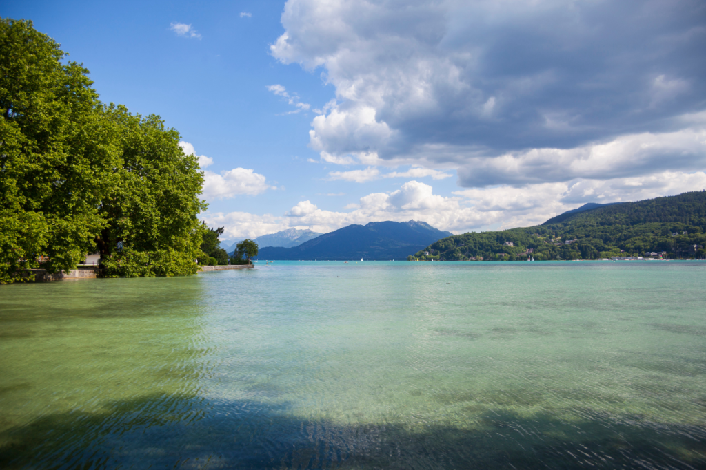 randonnees tour du lac annecy