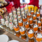 Idée apéro dinatoire inspirations pour réussir votre soirée