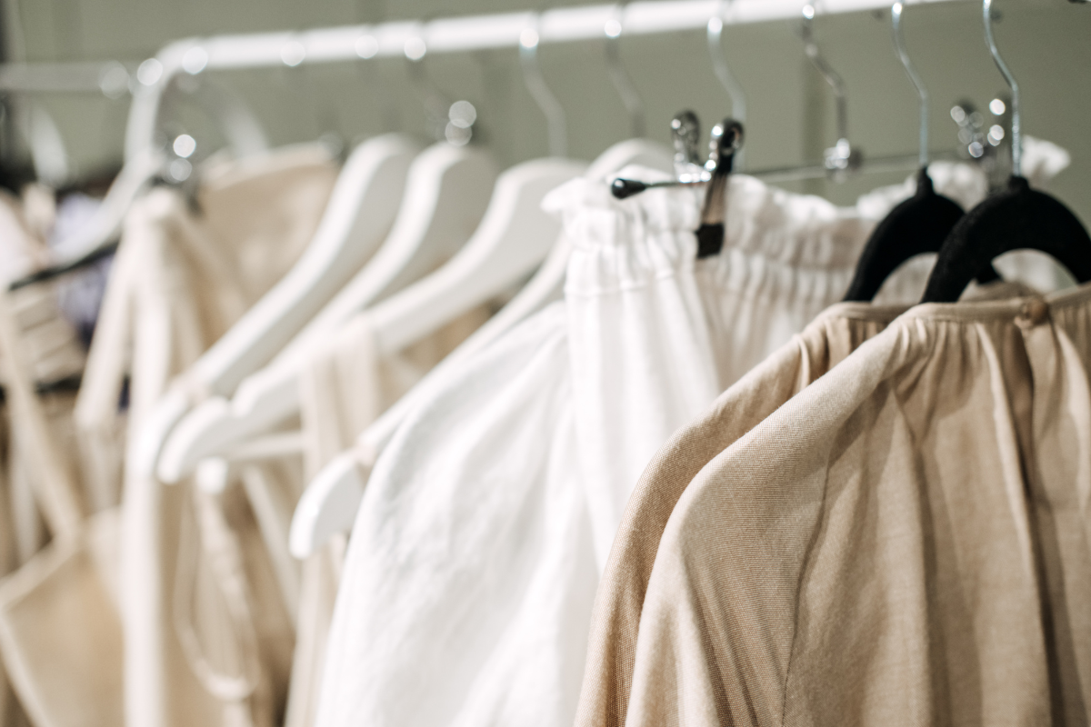 Collection de vêtements de marques françaises de mode éthique