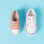 Chaussures souples ou rigides : quelles différences pour votre enfant ?