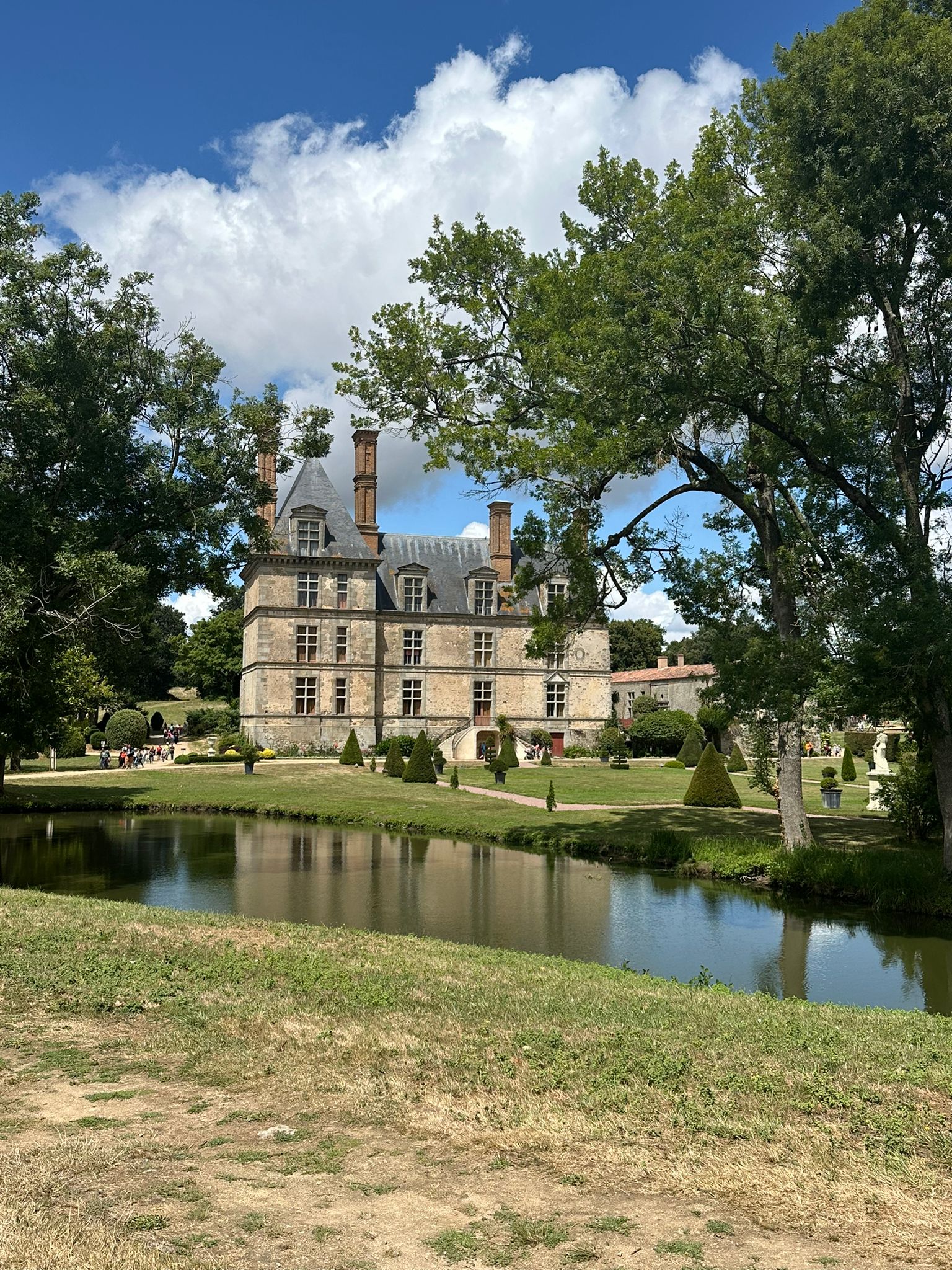 chateau des aventuriers la tranche sur mer chateau des aventuriers la tranche sur mer