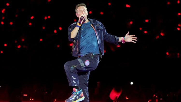kiss cam concert de Coldplay