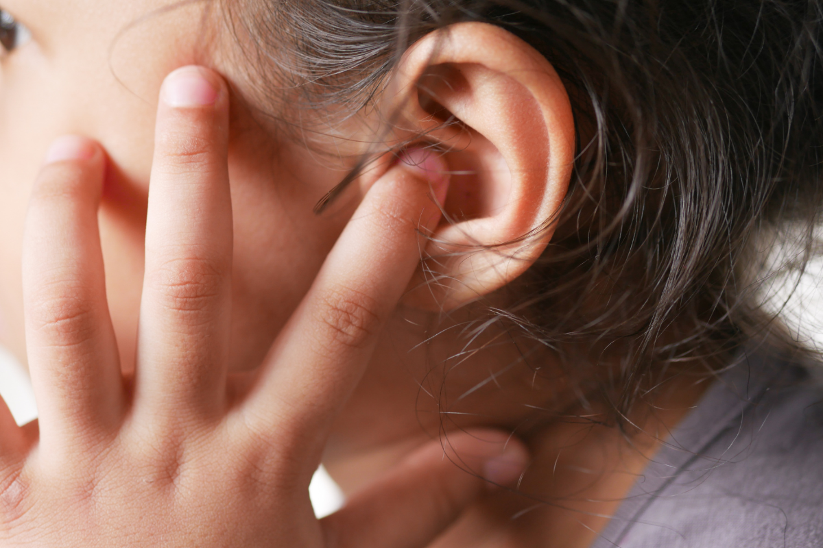 comment déboucher une oreille rapidement