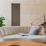 Canapé arrondi : sublimer son salon avec une pièce tendance et conviviale Canapé arrondi